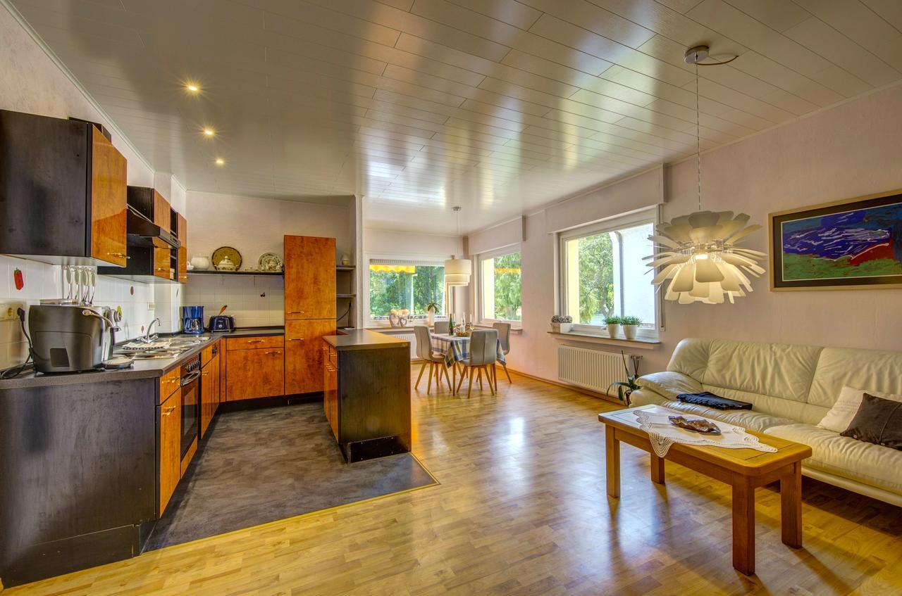 Appartement Haus Osterlaemmchen à Ediger-Eller Extérieur photo